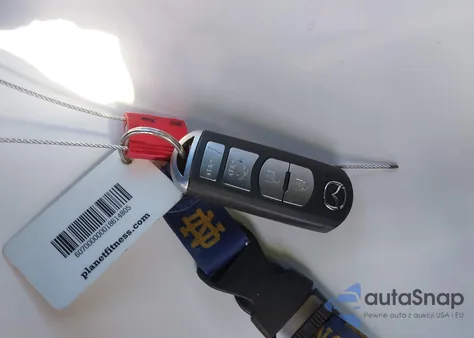 2018 Mazda Mazda6 Touring z USA, uszkodzony, nr VIN JM1GL1VM4J1336642